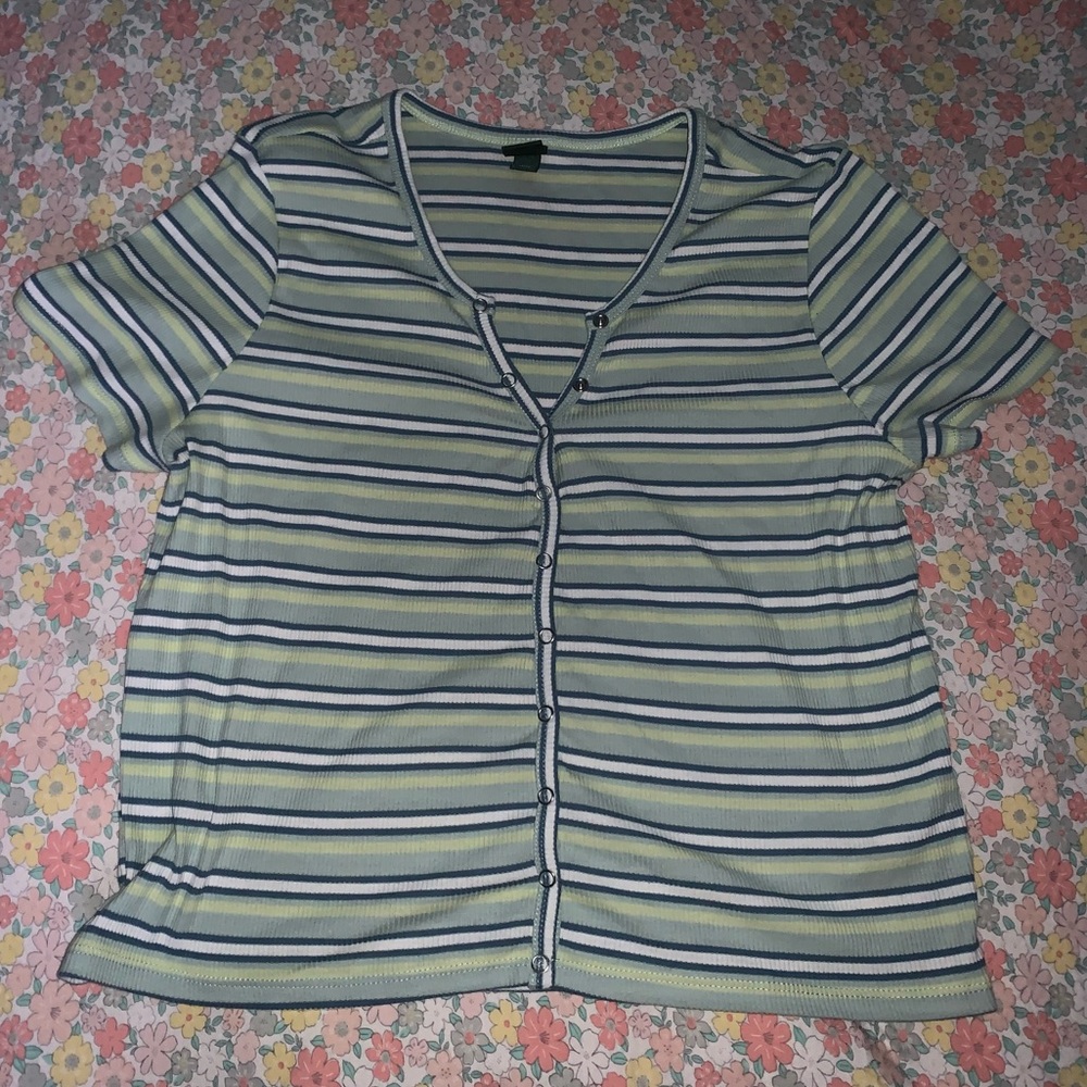✿ striped button up tee ✿